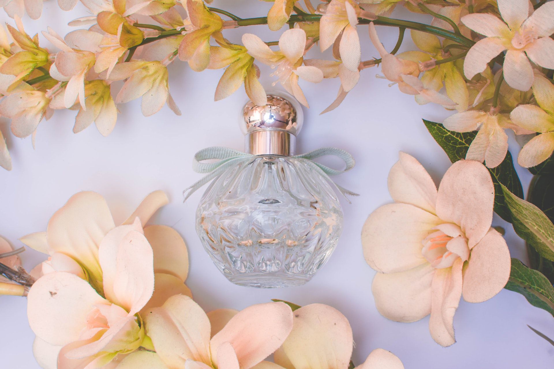 5 perfumes da Avon que VALEM A PENA ter na coleção – Metro World
