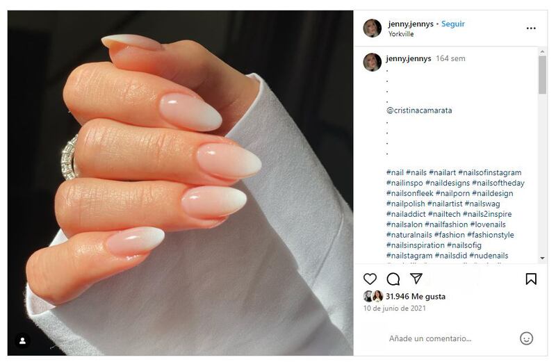 La manicura francesa "deconstruida" es una tendencia que abarca una variedad de diseños