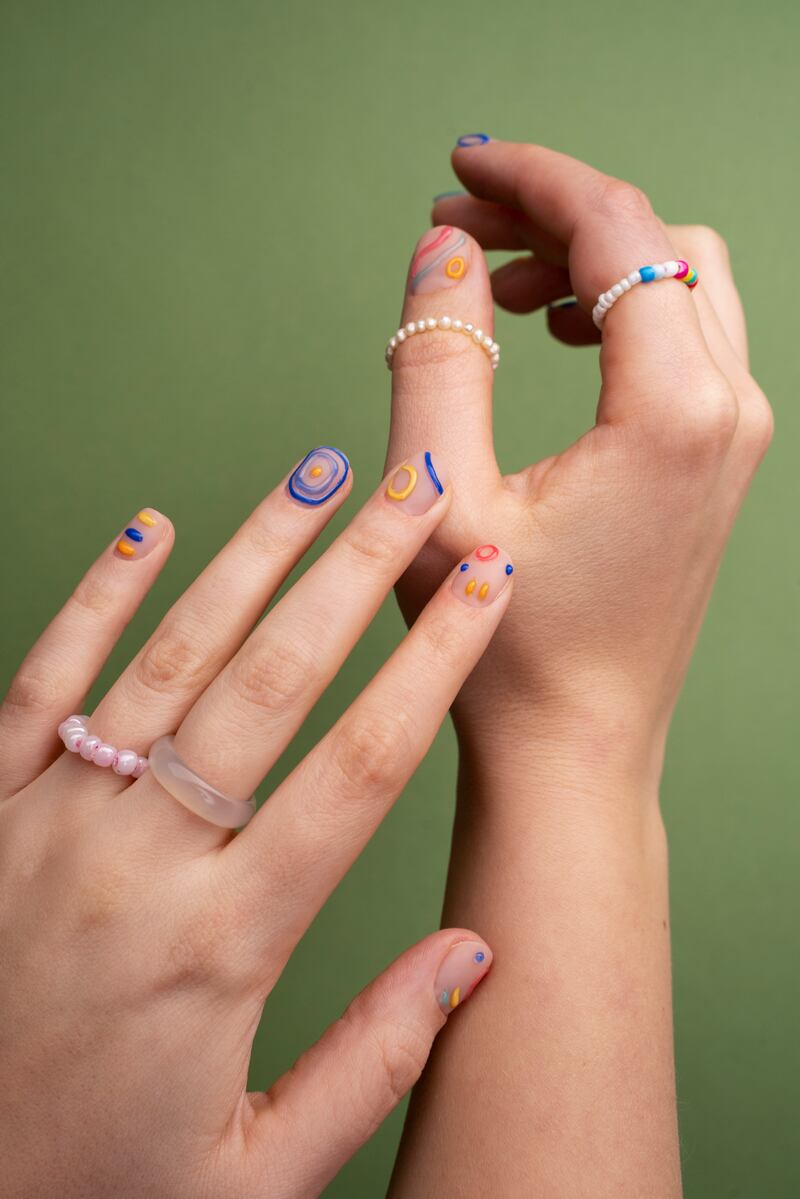 Tendencia ‘orbit nails’