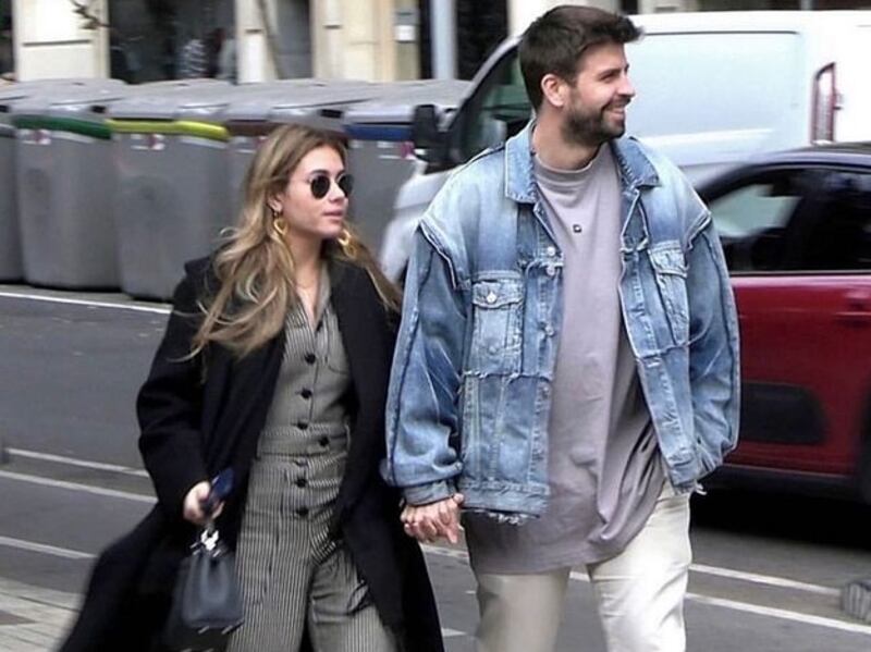 La española Clara Chía y su actual pareja, el exfutbolista Gerard Piqué.